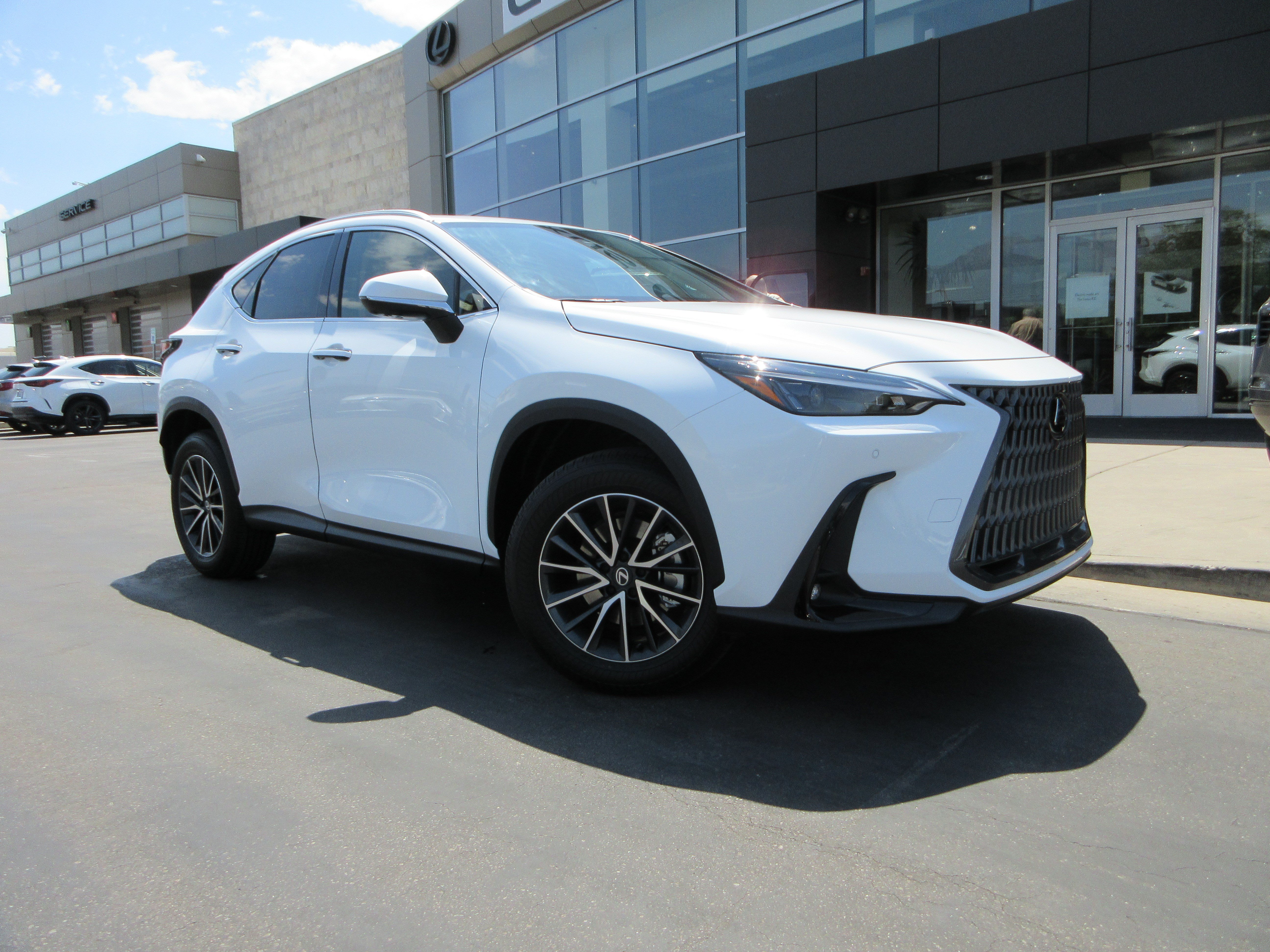 New 2026 Ultra White Lexus PREMIUM image 13