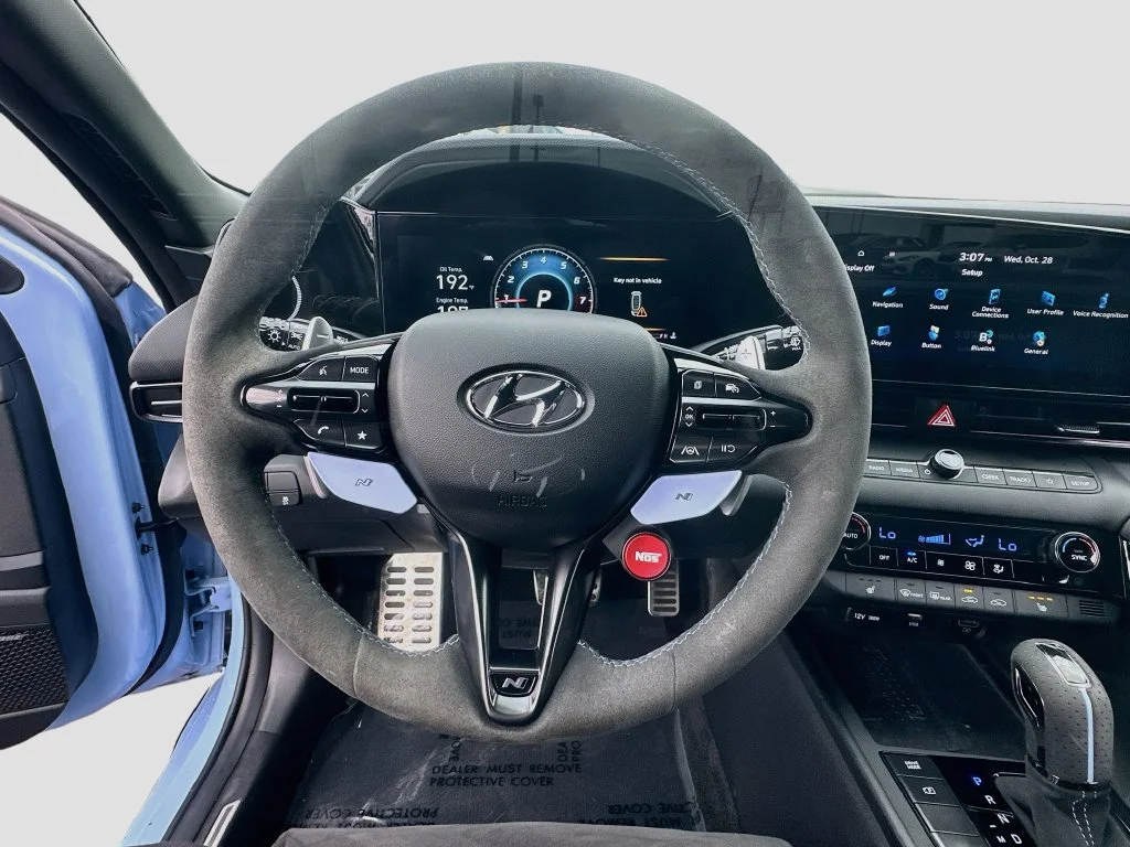 Used 2022 Blue Hyundai Base image 11