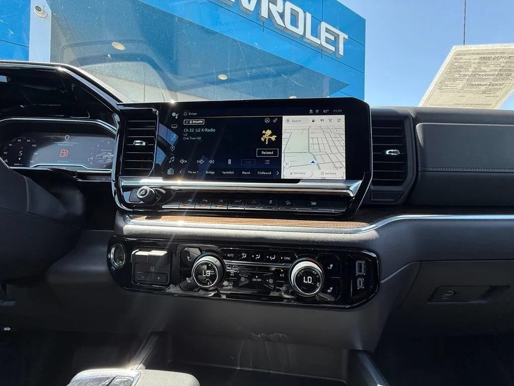 Used 2024 Sterling Gray Metallic Chevrolet LT Trail Boss image 21