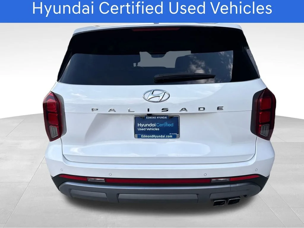 Certified Pre-Owned 2025 Hyundai Palisade SEL Premium 7P