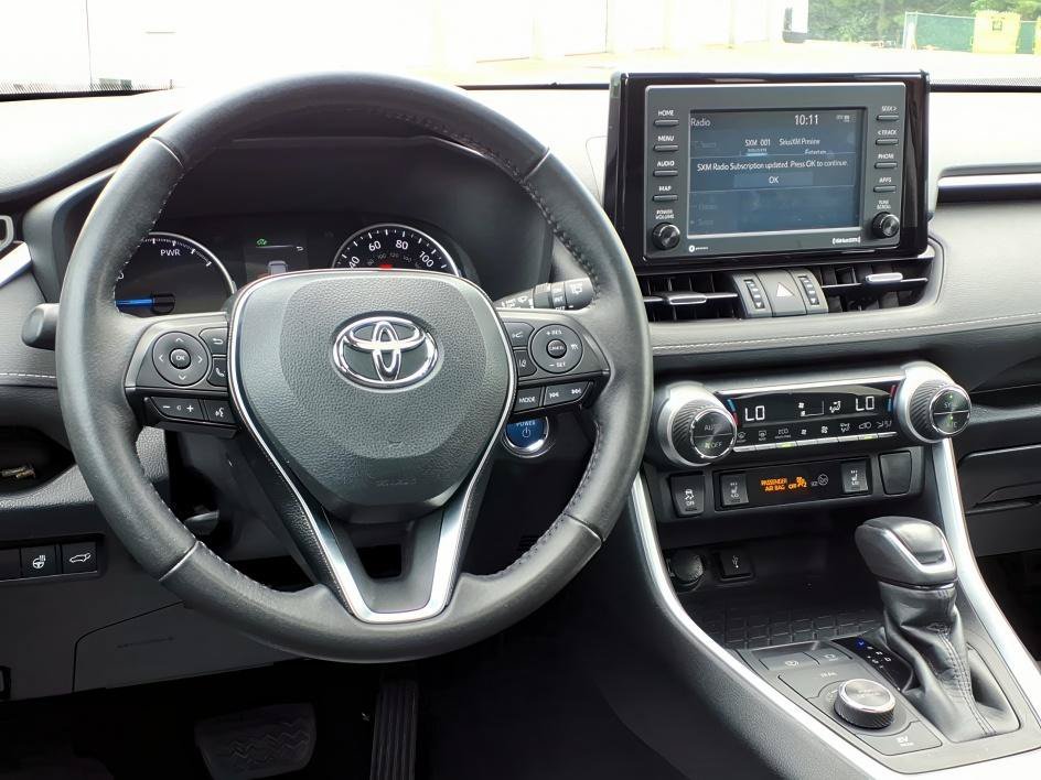 Used 2021 Ruby Flare Pearl Toyota Hybrid XLE Premium image 12