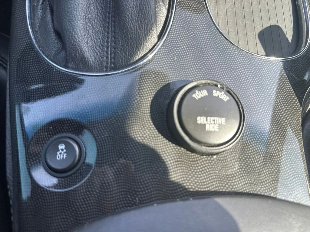 Used 2012 Blue Chevrolet Grand Sport image 17