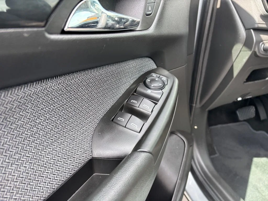 Used 2025 Gray Chevrolet LS image 22