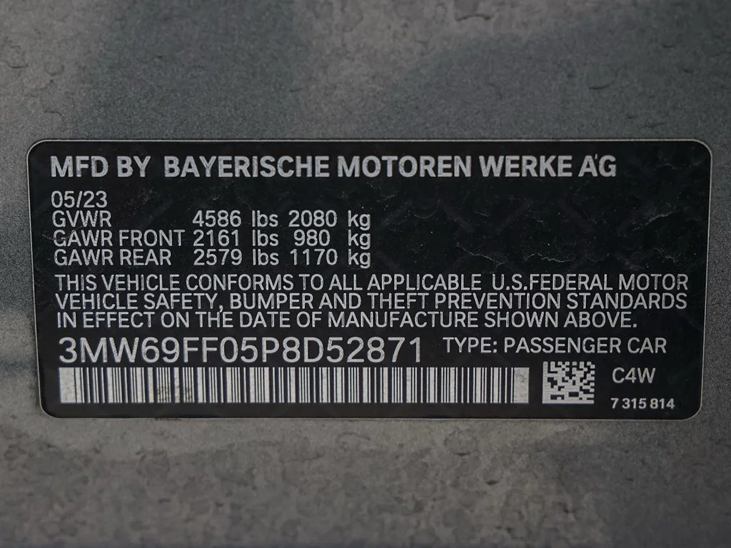 Used 2023 Gray BMW 330i image 31