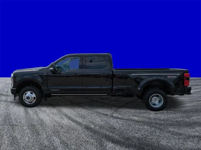 New 2026 Agate Black Metallic Ford F-350® Platinum® image 7