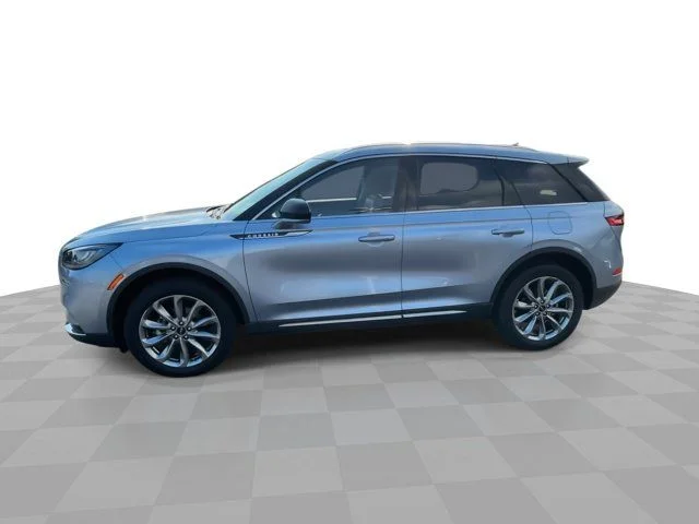 Used 2022 Blue Lincoln Standard image 6