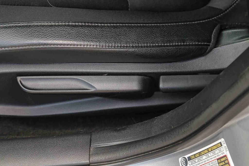Used 2019 Lunar Silver Metallic Honda Sport image 20