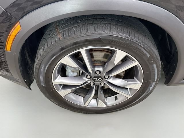 Used 2023 Mineral INFINITI LUXE image 33