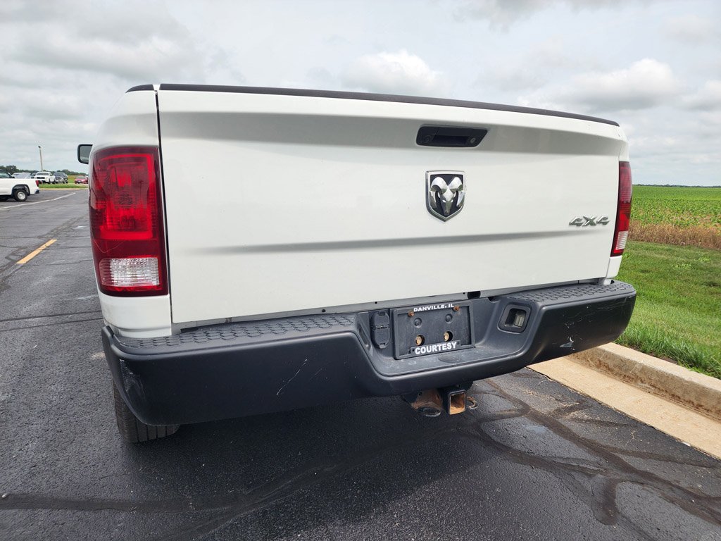 Used 2018 Bright White Clearcoat Ram Tradesman image 3