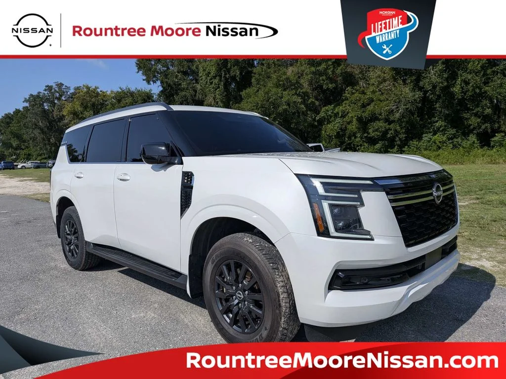 Used 2025 White Nissan SV image 1