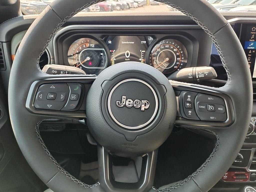 New 2026 Black Clear-Coat Exterior Paint Jeep Mojave X image 21
