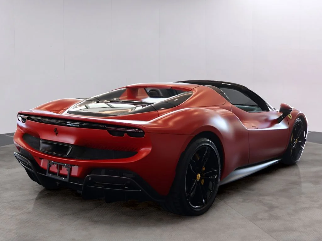 Used 2024 Rosso Ferrari F1-75 OPACO Ferrari  image 4