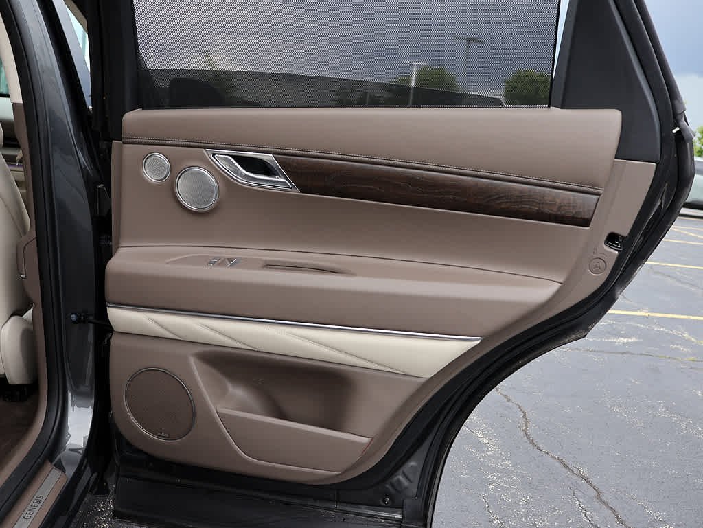 Used 2023 Himalayan Gray Genesis Advanced + image 32
