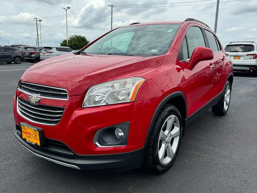 Used 2015 Red Chevrolet LTZ image 8