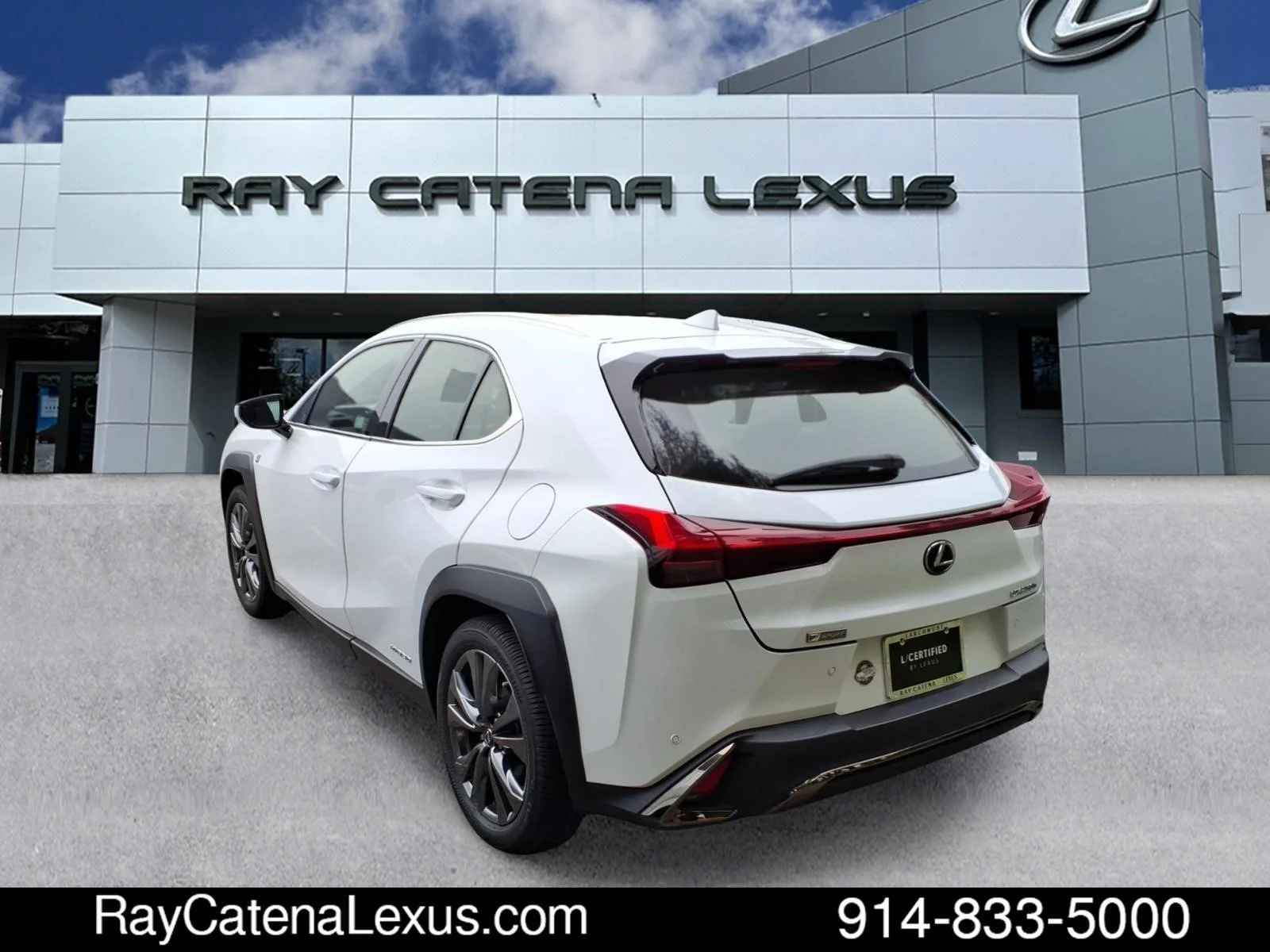 Certified Used 2021 Ultra White Lexus 4D Sport Utility image 4