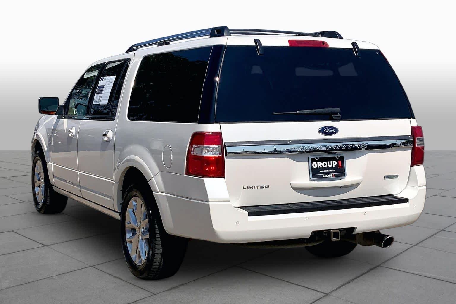 Used 2017 White Platinum Metallic Tri-Coat Ford Limited image 12