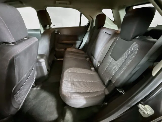 Used 2015 Gray Chevrolet LT image 22