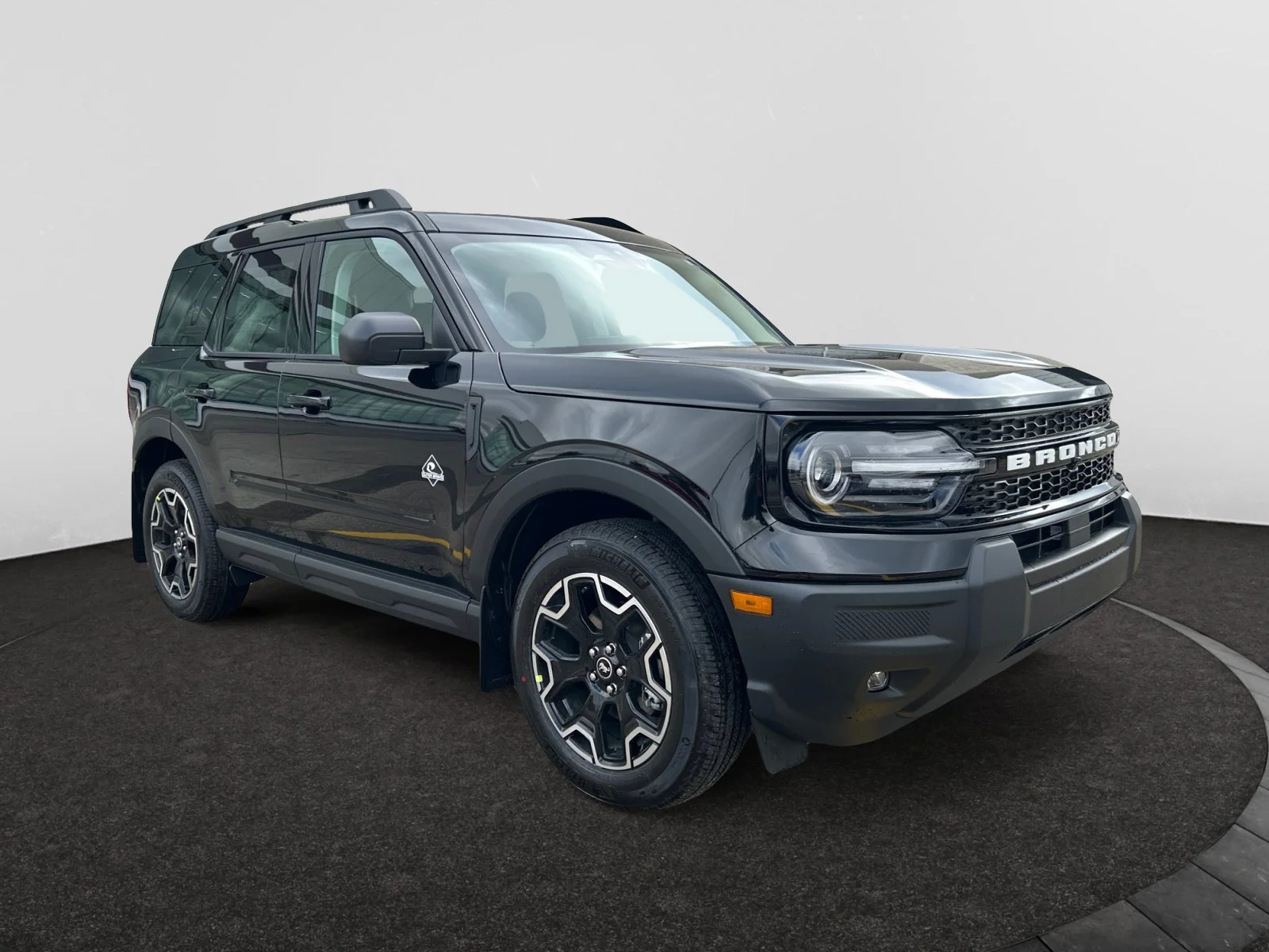 New 2026 Shadow Black Ford Outer Banks image 7