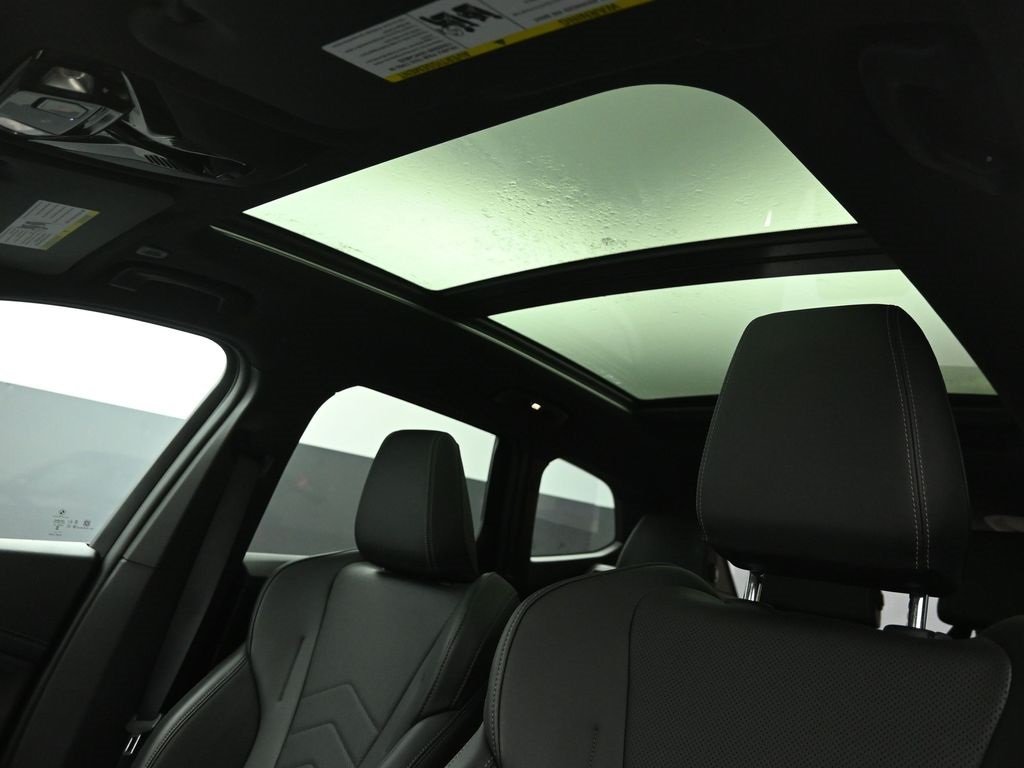 2024 BMW X1 - Image 18