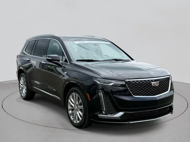 Used 2022 Stellar Black Metallic Cadillac Premium Luxury image 3