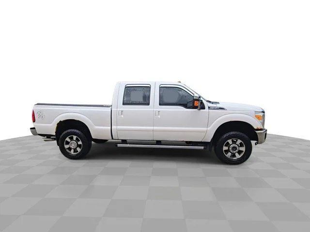 Used 2011 White Ford Lariat image 9