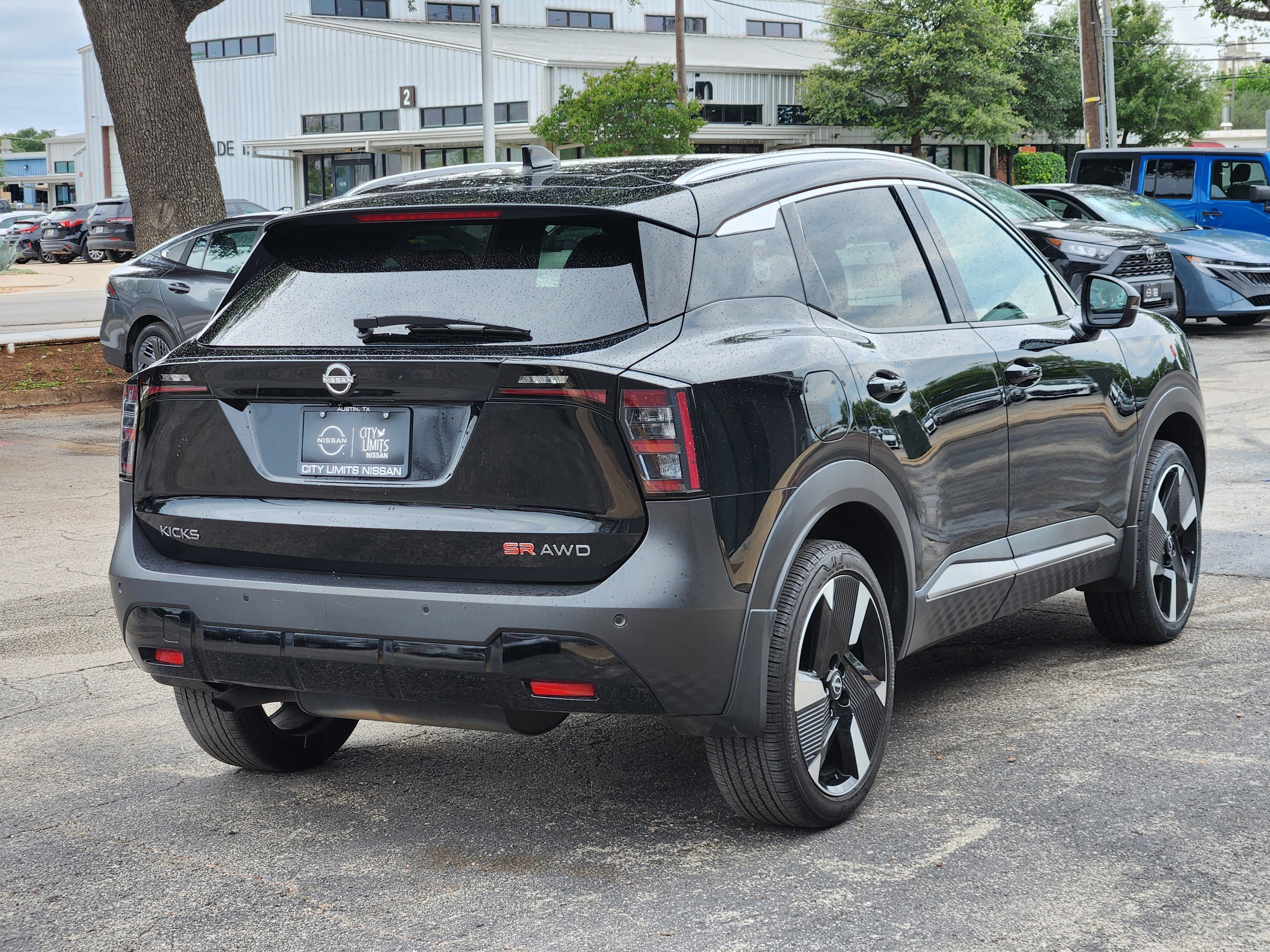 Certified Used 2025  Nissan SR image 7
