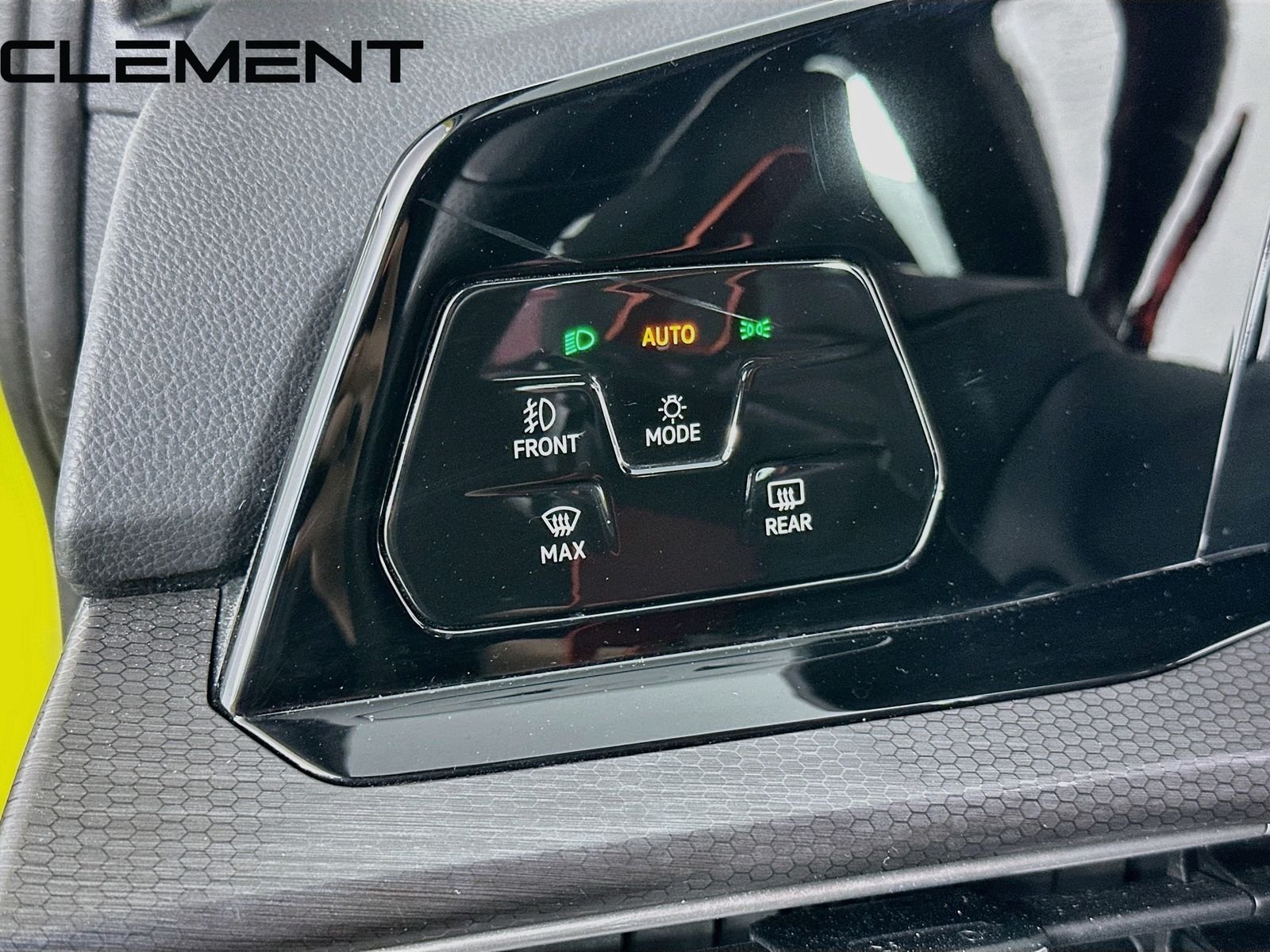 2023 Volkswagen Golf GTI 40TH Anniversary Edition - Photo 13