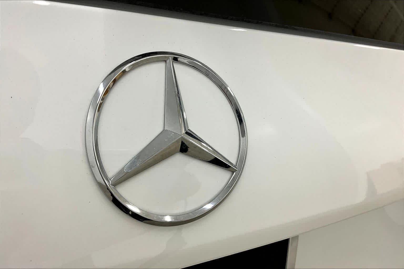 New 2026 Polar White Mercedes-Benz GLB 250 image 15