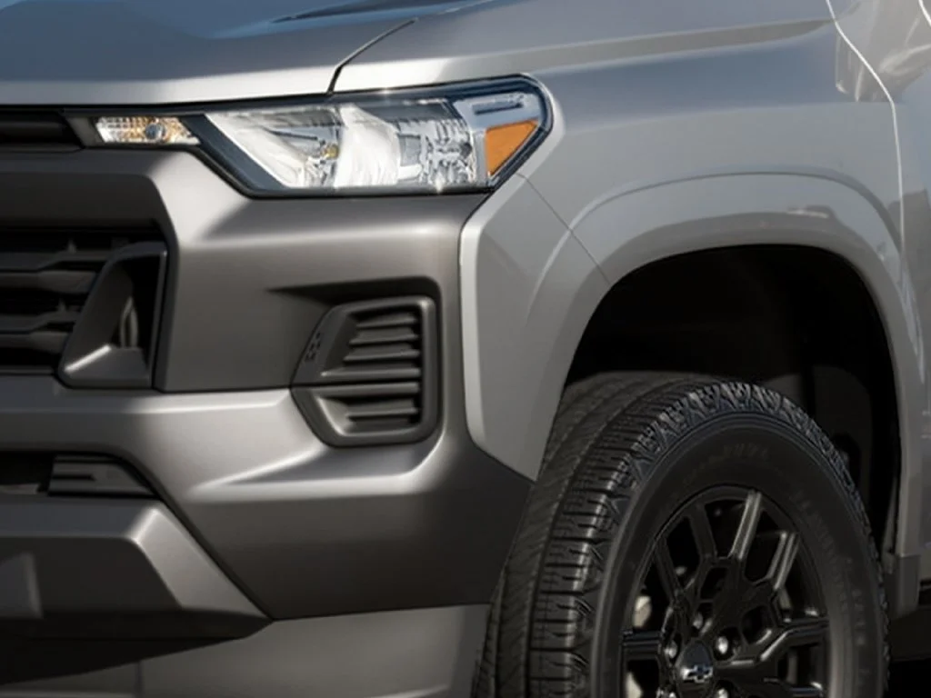 2026 Chevrolet Colorado Work Truck - Photo 5