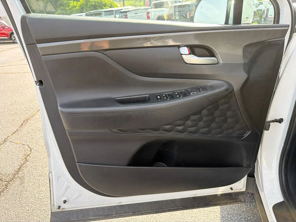 Used 2022 Gray Hyundai SEL image 10