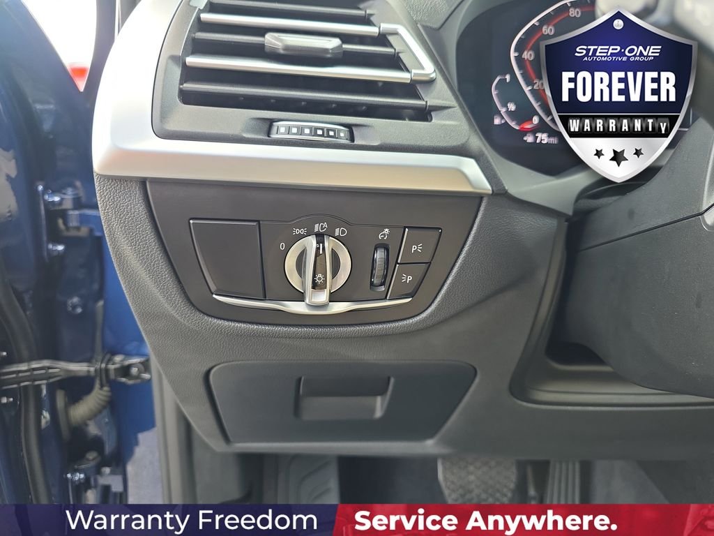 Used 2023 Blue BMW sDrive30i image 21