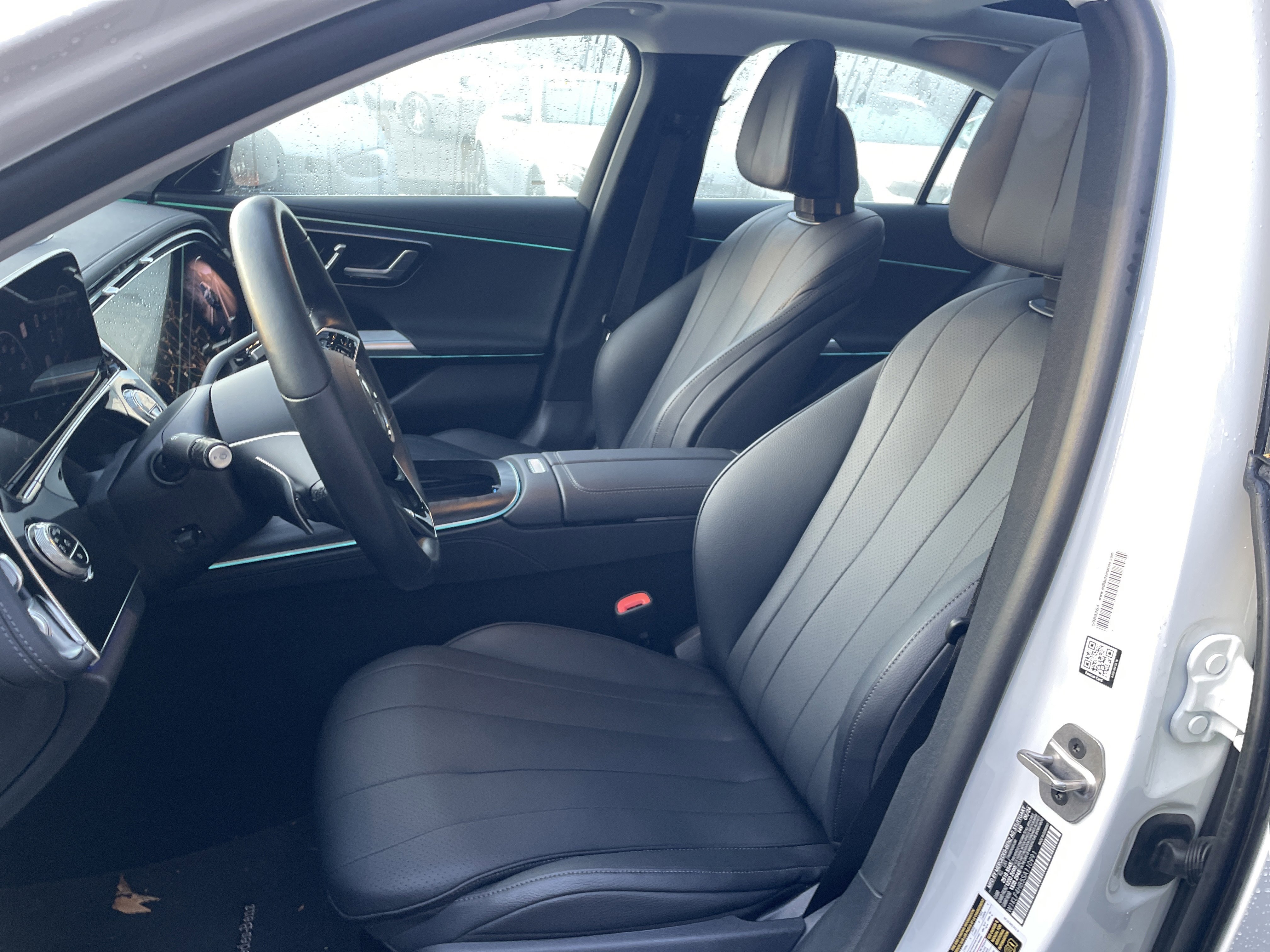 Certified Used 2025 Polar White Mercedes-Benz E 350 4MATIC® Sedan image 22