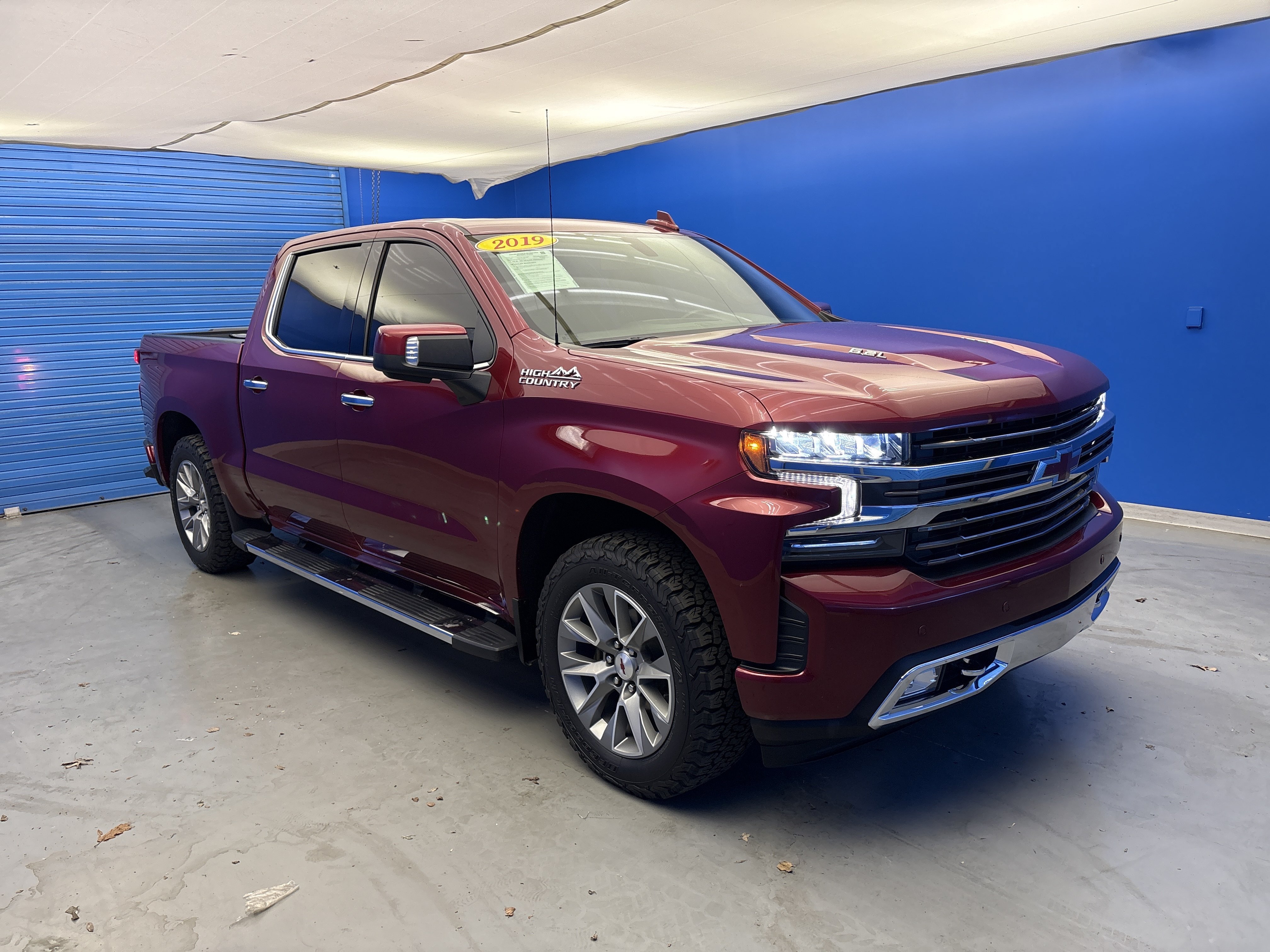 Used 2019 Cajun Red Tintcoat Chevrolet High Country image 2