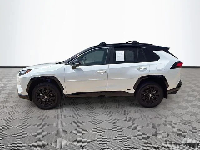 Used 2025 Beige Toyota XSE image 4