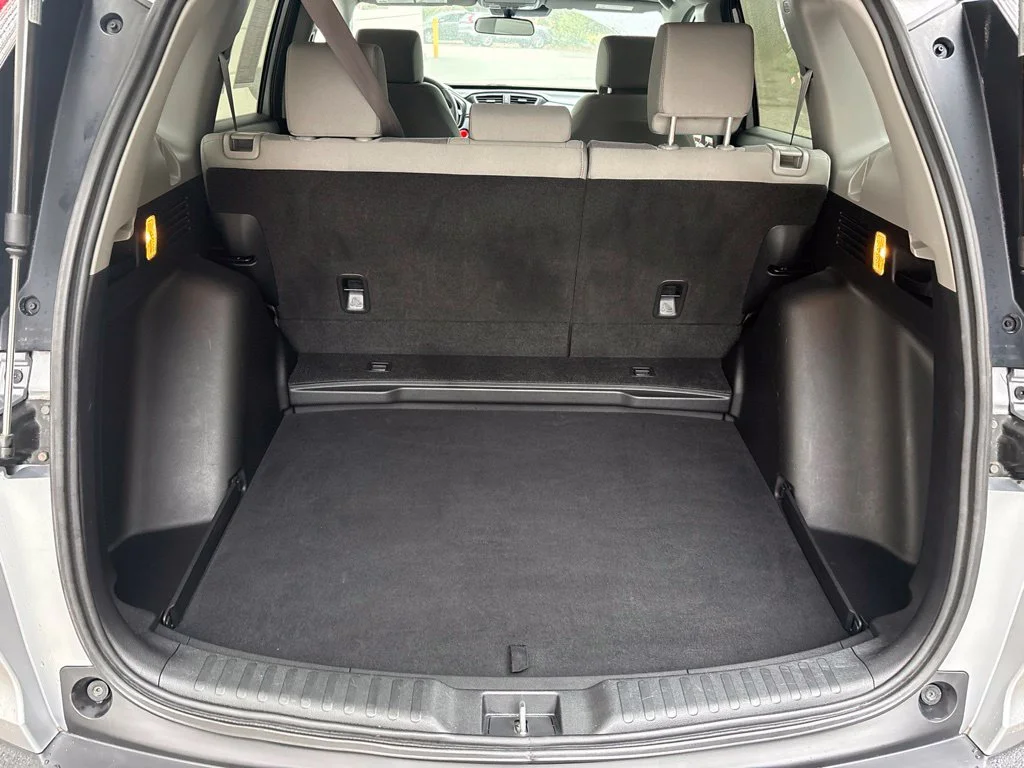 Certified Used 2020 Silver Honda EX image 9