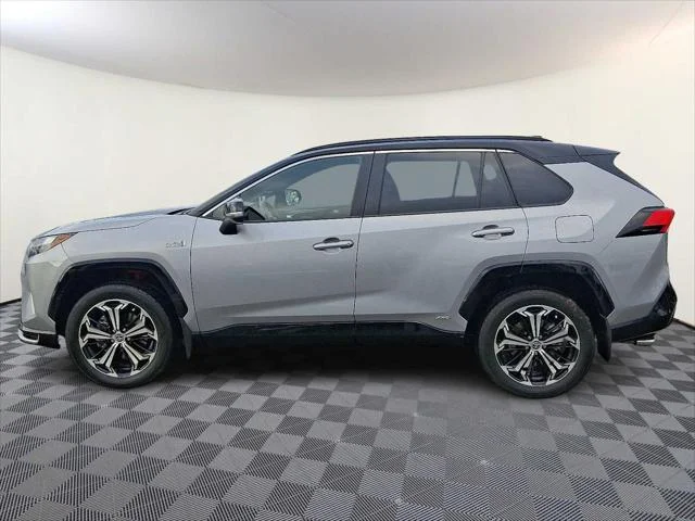 2023 Toyota RAV4 XSE - Photo 9