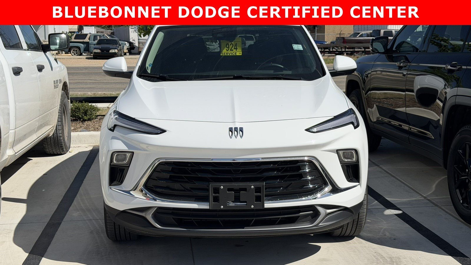 Used 2026 Summit White Buick Preferred image 12