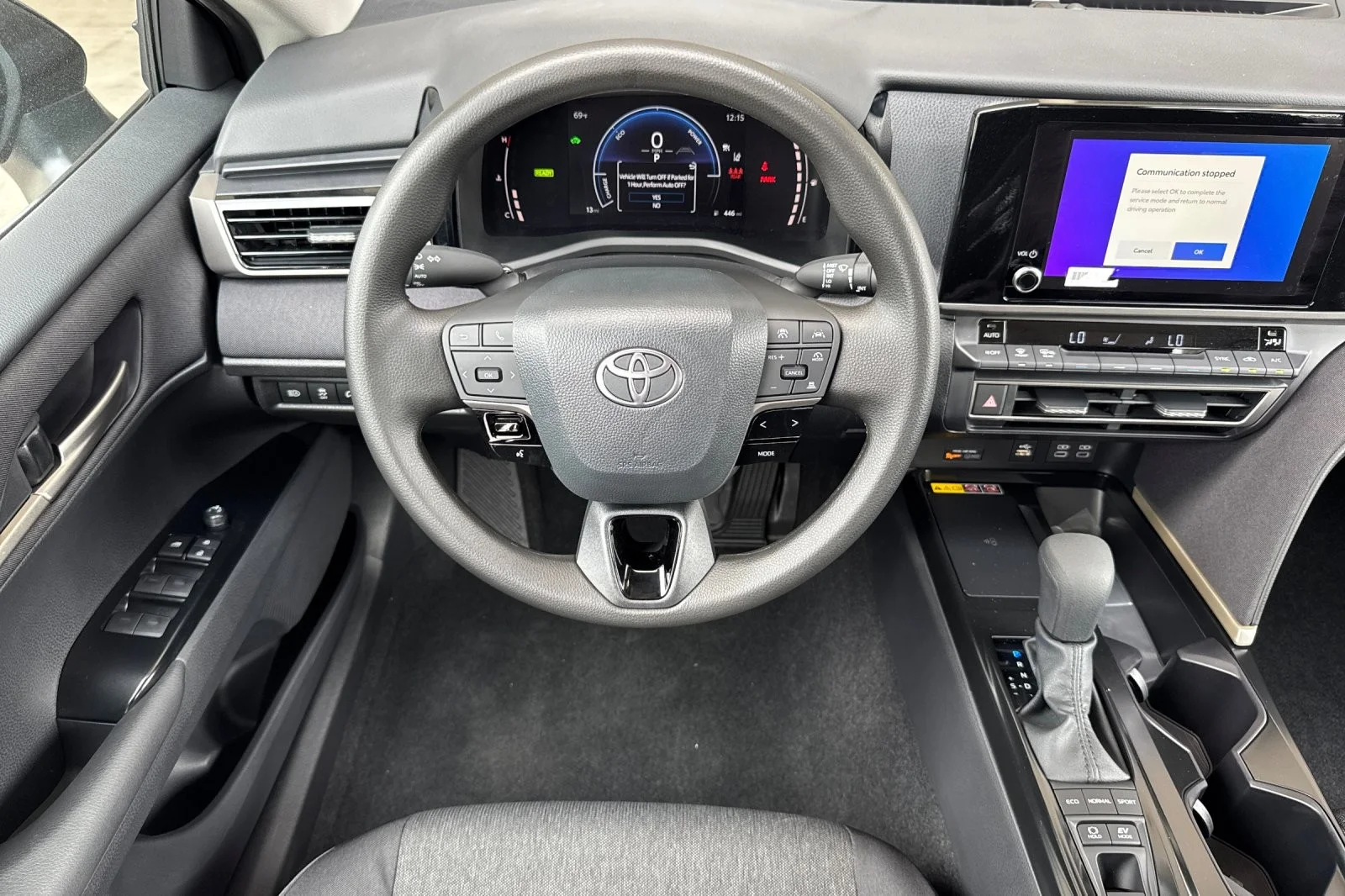 2026 Toyota Camry LE - Photo 13