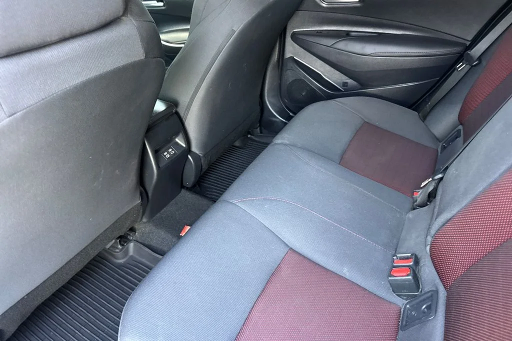 Used 2024  Toyota SE image 17