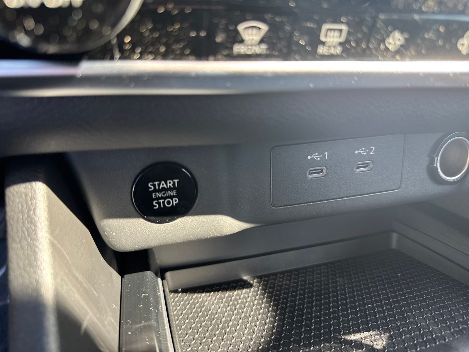 New 2026 Nissan Rogue SV 4D Sport Utility