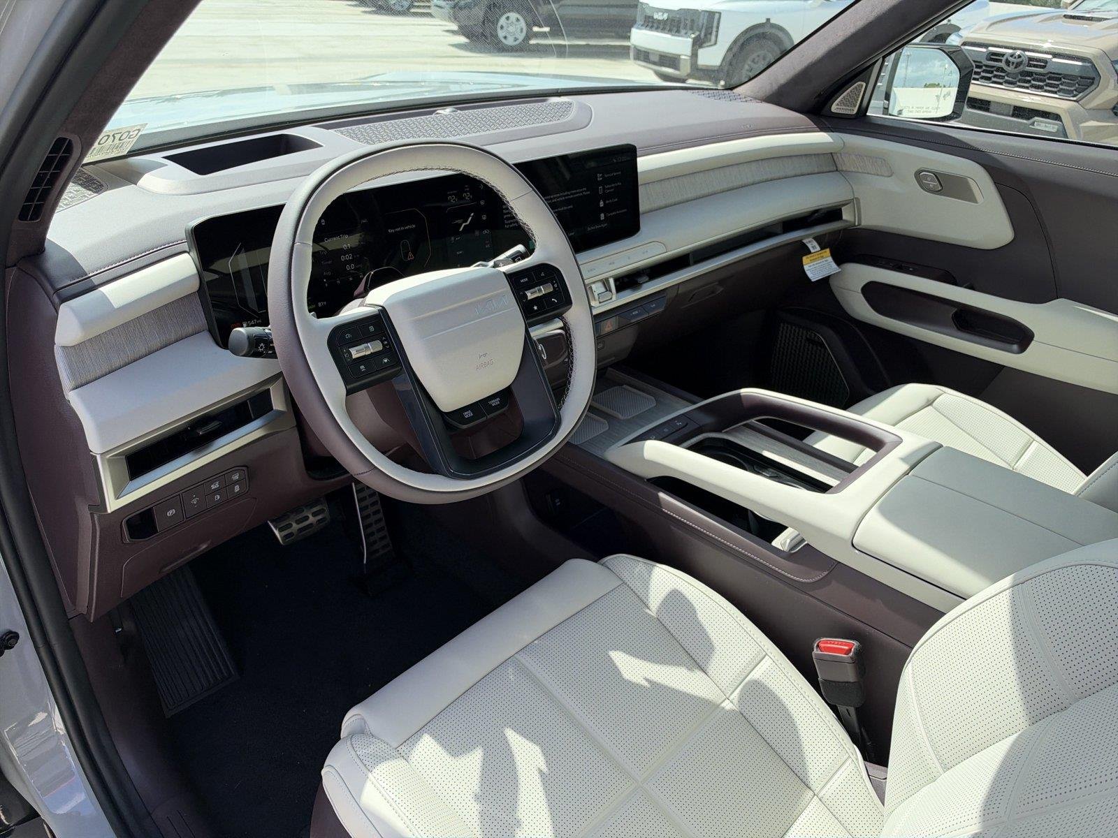 New 2027 Wolf Gray KIA SX-Prestige image 9