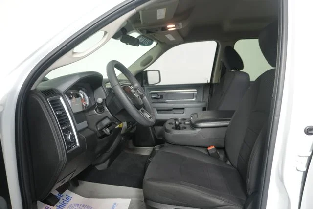 Certified Used 2019 Bright White Clearcoat Ram Warlock image 25