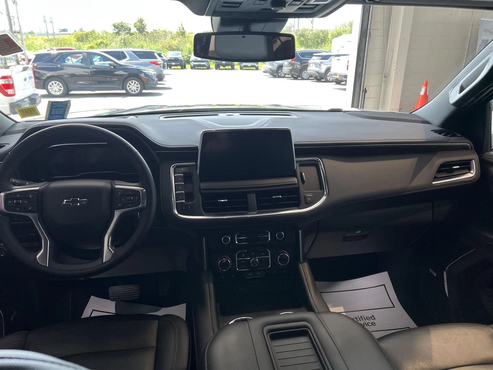 Used 2024 Summit White Chevrolet Z71 image 15