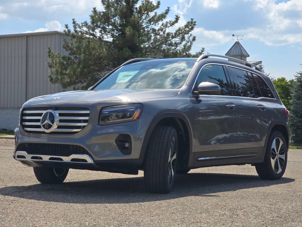 New 2026 Mountain Grey Metallic Mercedes-Benz GLB 250 image 50