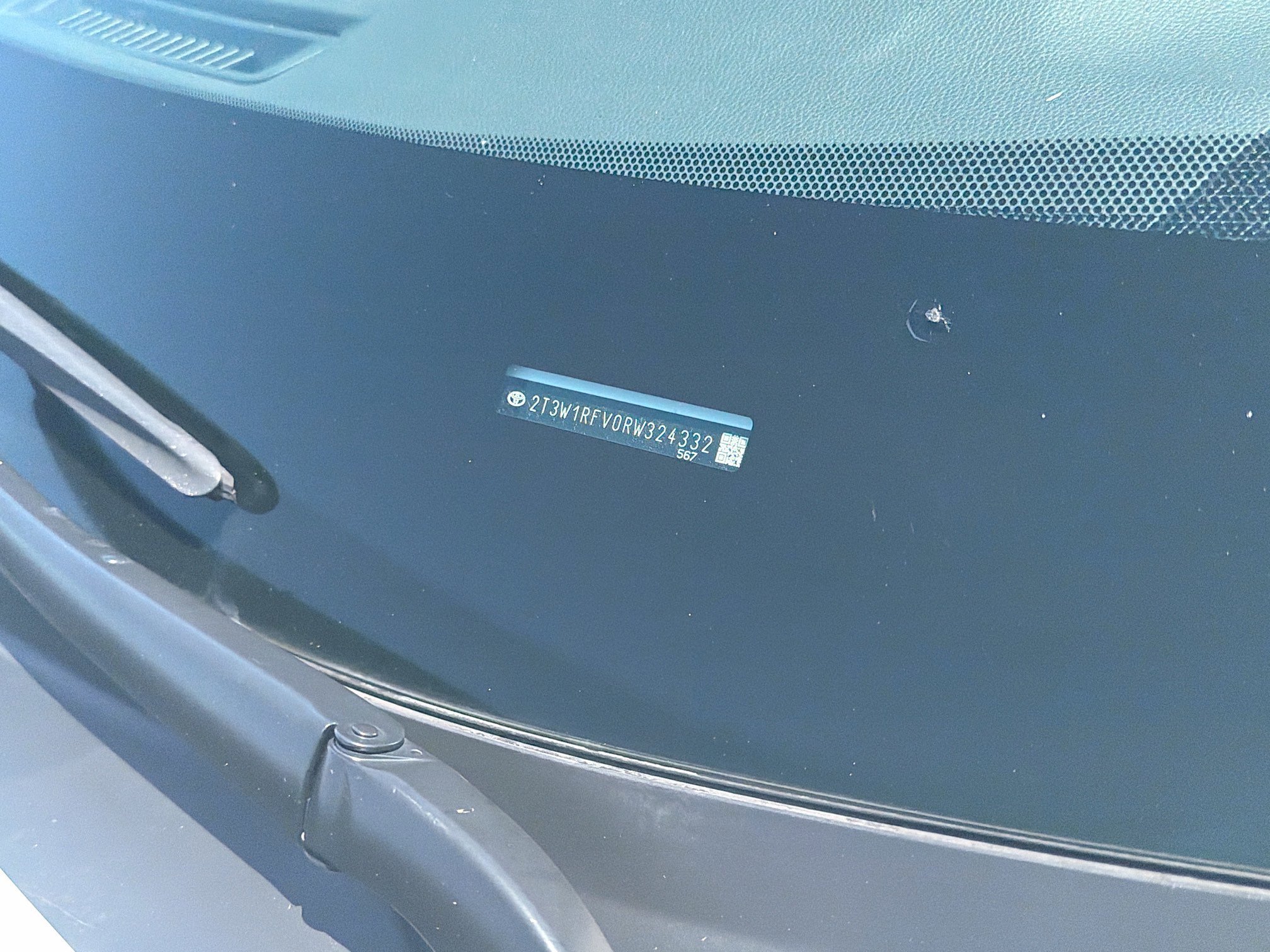 Used 2024 Ice Toyota XLE image 34