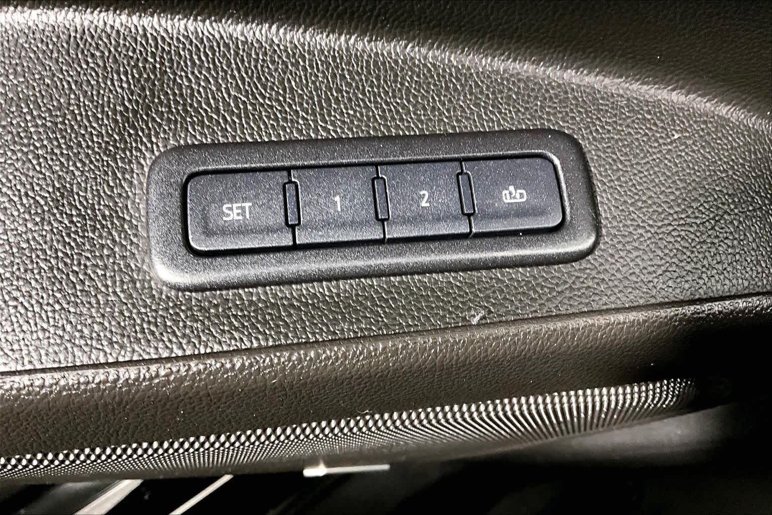 Used 2020 Black Chevrolet LT image 31