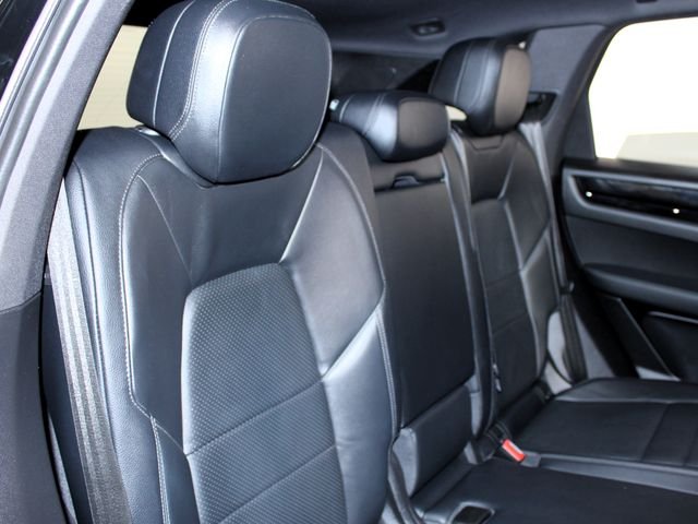 2023 Porsche Cayenne Base - Photo 21