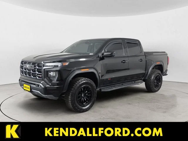 2023 GMC Canyon 4WD AT4 Crew Cab Short Box's photo