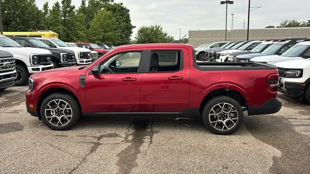 New 2026 Ruby Red Metallic Tinted Clearcoat Ford Lariat image 4