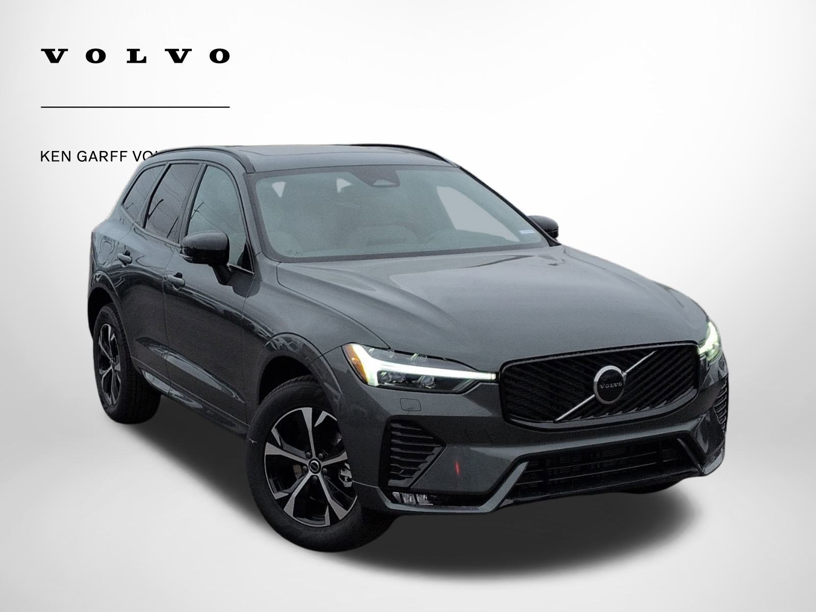 2026 Volvo XC60 B5 Core Dark AWD's photo